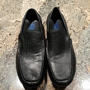 💥Kenneth Cole Reaction* Shoes